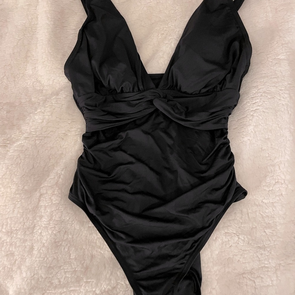 Soma one piece swimsuit